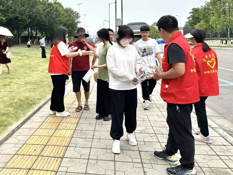 逐梦路上，中铁九局五公司与你同行！