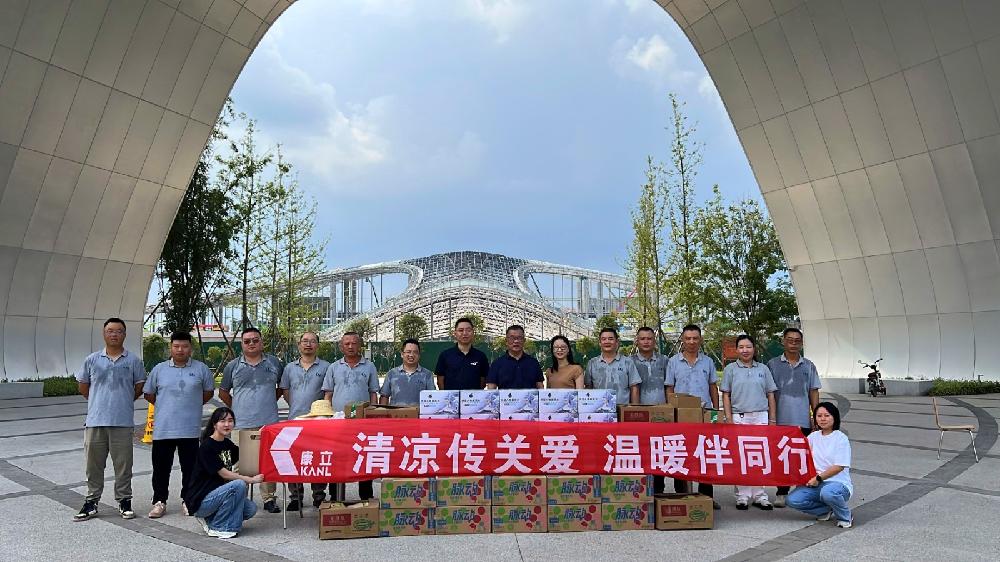 公司领导赴多地项目一线慰问,筑牢高温作业安全防线